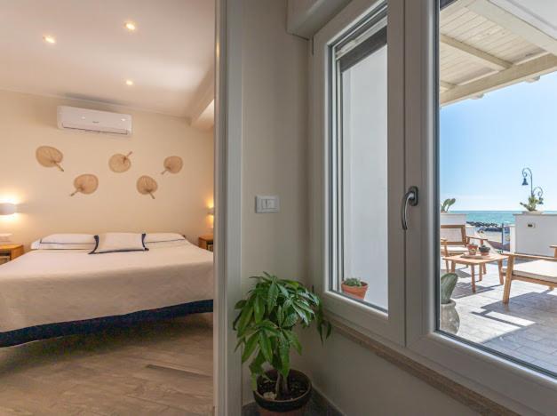 Casa Mira Luxury Sea House Fco Airport Apartman Fiumicino Kültér fotó